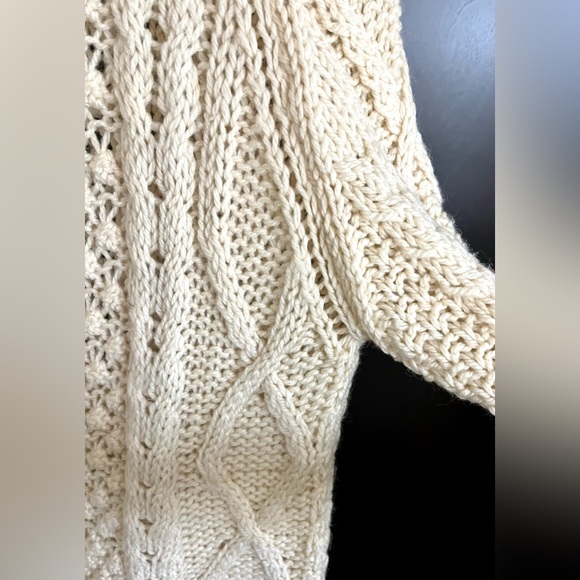 Hand knit 💯 Italian Wool Cable Crewneck Sweater Ivory size L Unisex Vintage - Picture 15 of 15
